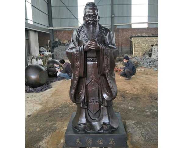 玻璃鋼人物雕塑有什么特點(diǎn)呢？
