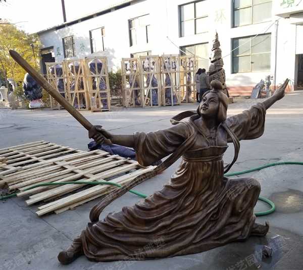 盛唐舞劍第一人——公孫大娘，銅人物雕塑
